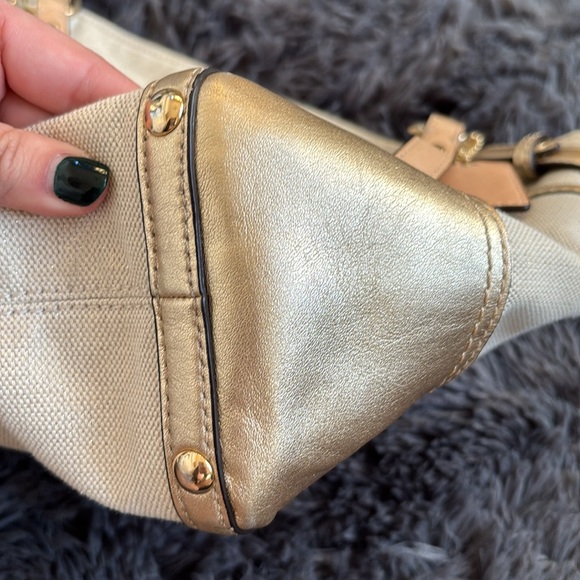 COACH Natalie Beige and gold shoulder tote bag - Picture 13 of 13